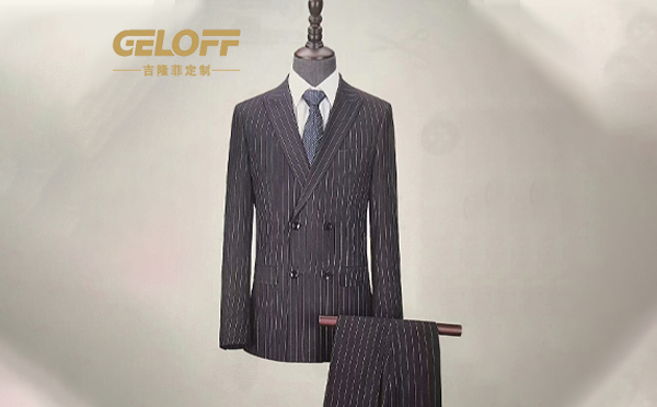 版型与面料：兰州工作服定制防静电秋冬套装全攻略.jpg