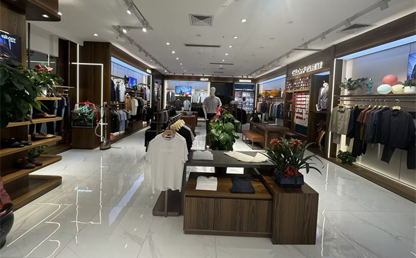 兰州西服定制怎么挑版型：探店实录看剪裁.jpg